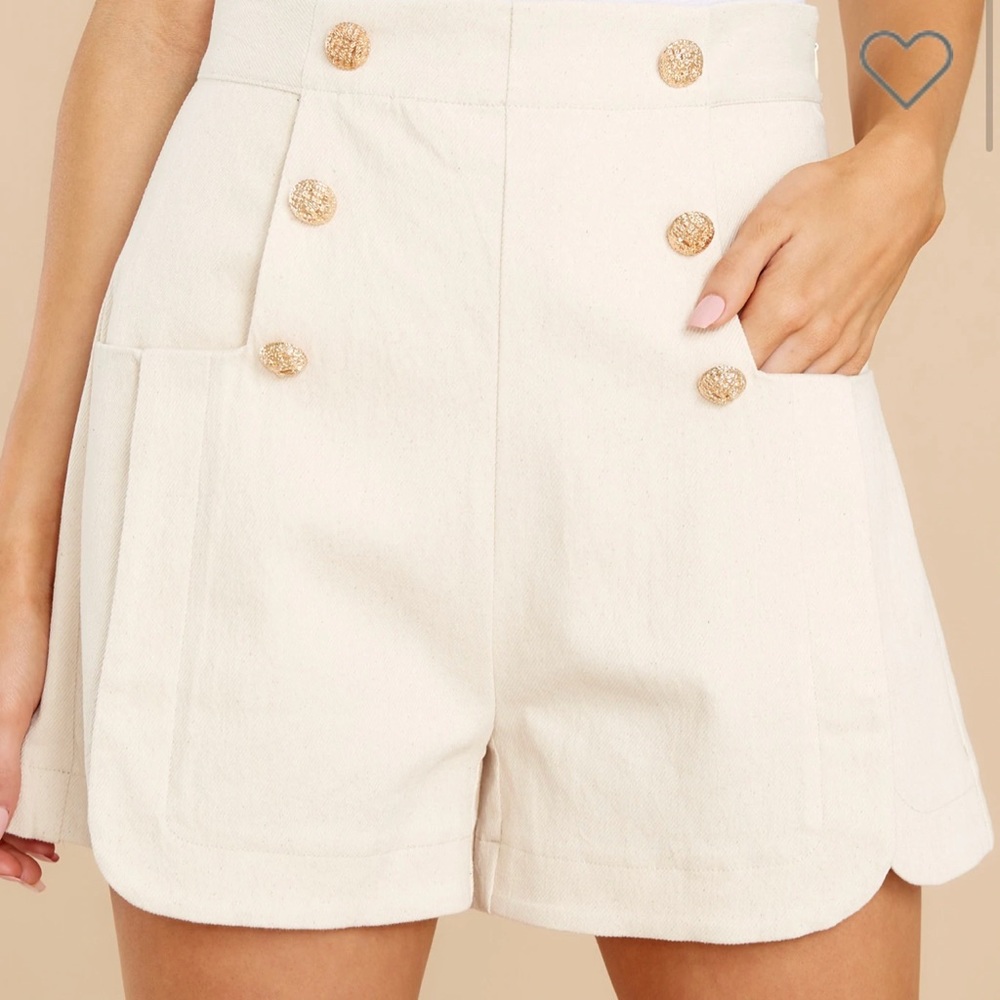 NWT High Waisted shorts with gold buttons - RED DRESS BOUTIQUE